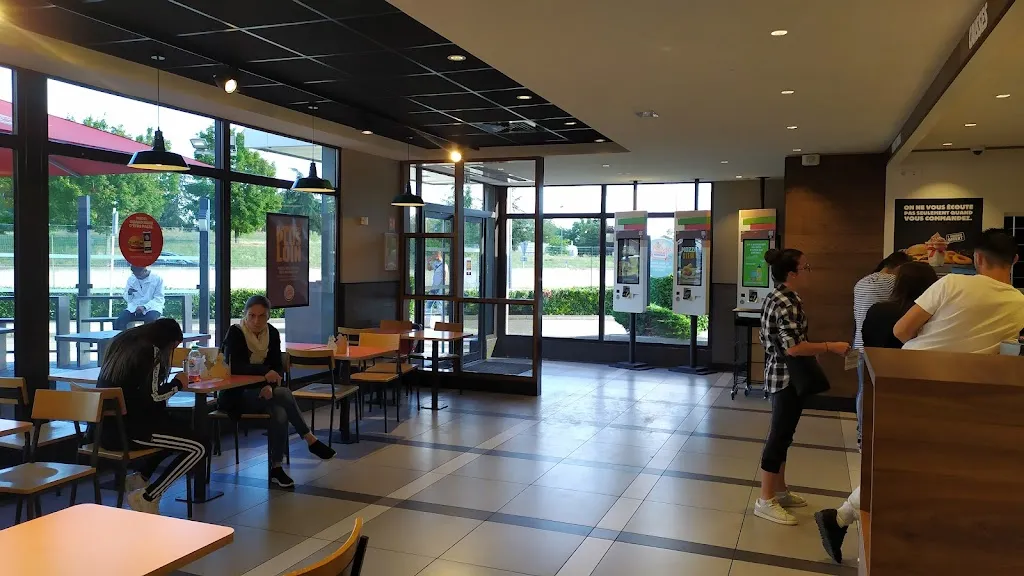 Burger King_Benite_slider_image_3