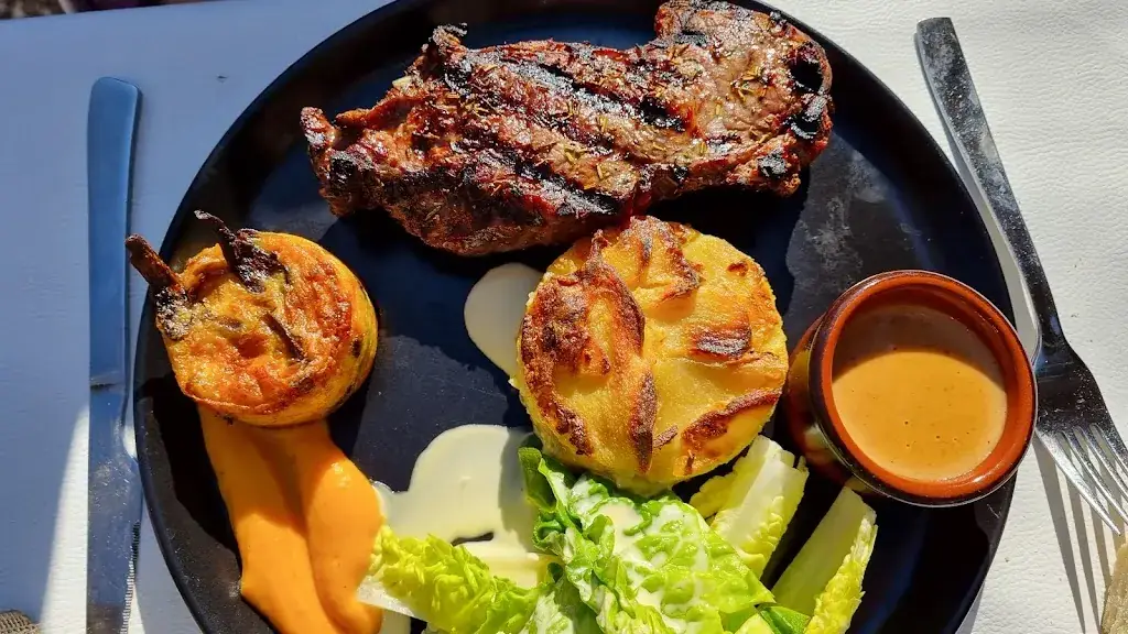 Chez Thomé_Tholonet_slider_image_2