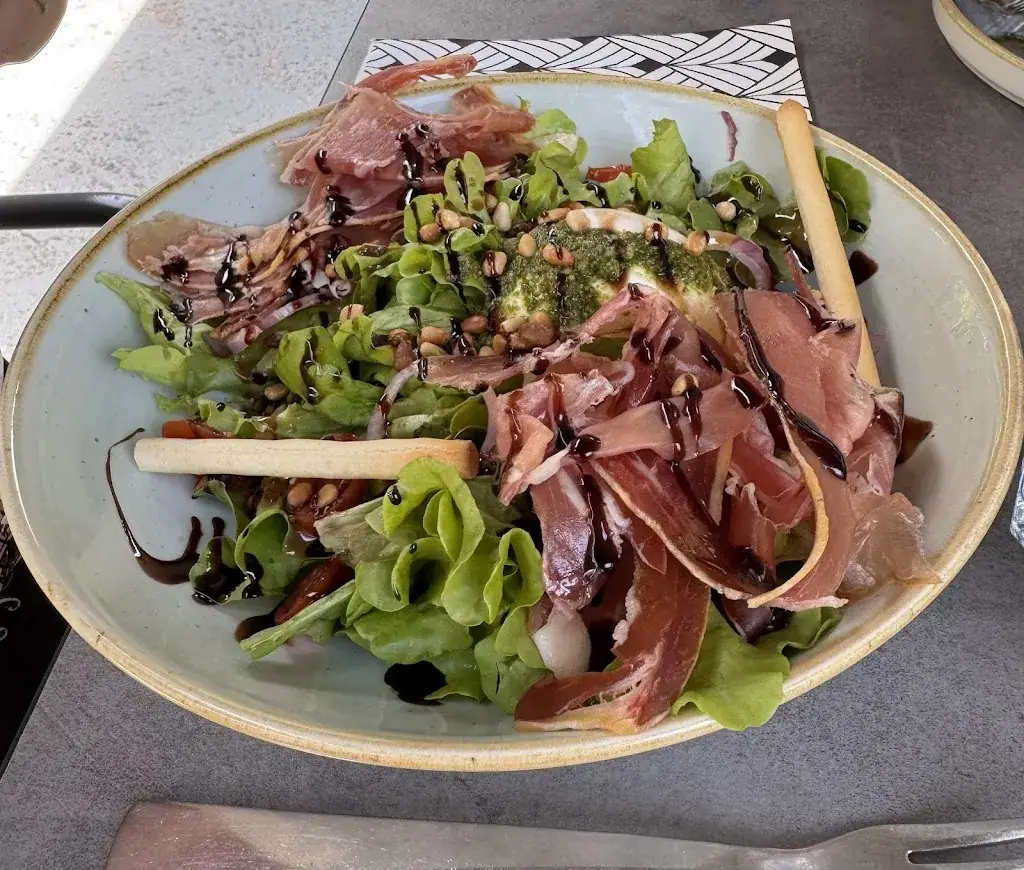 Le Relais Cézanne - Restaurant_Tholonet_slider_image_3