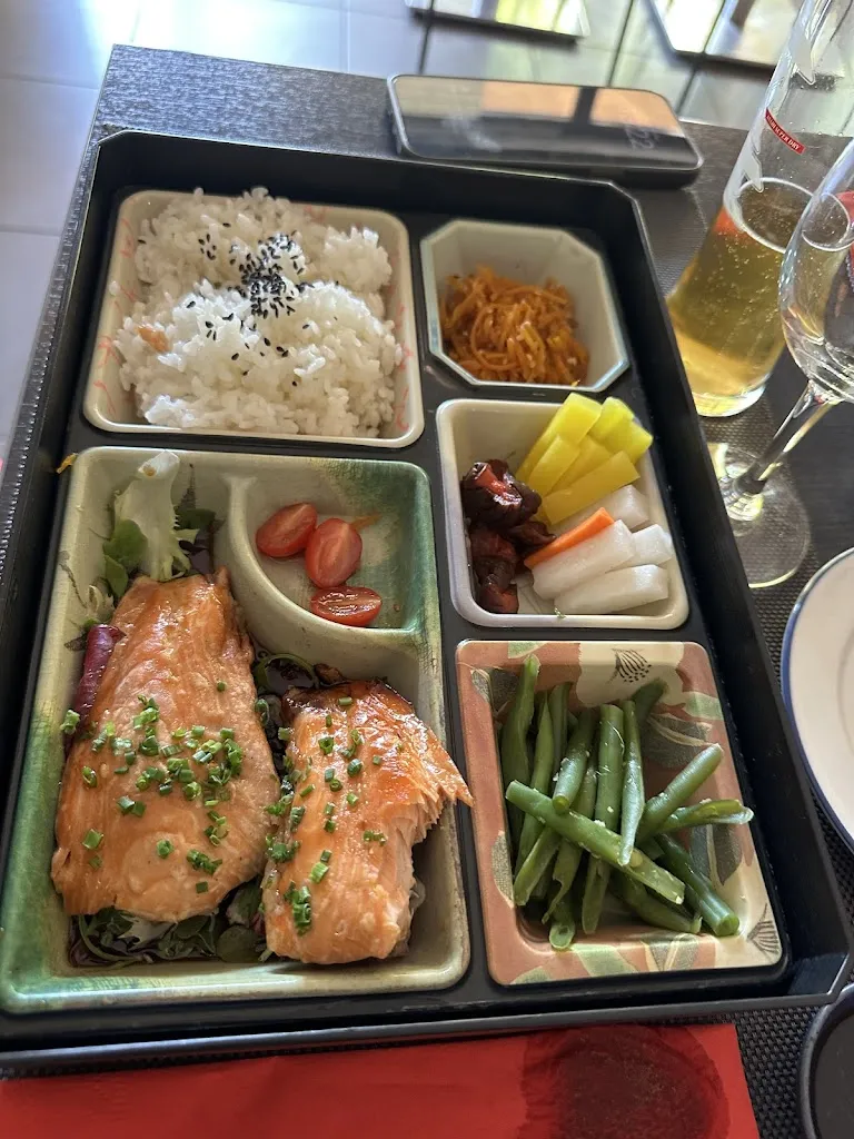 Ajito Restaurant Japonais Aix en Provence_Tholonet_slider_image_3