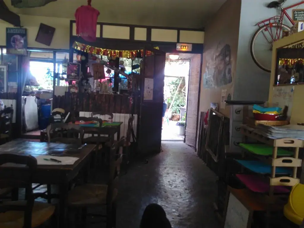 Le Cabanon_Tholonet_slider_image_2