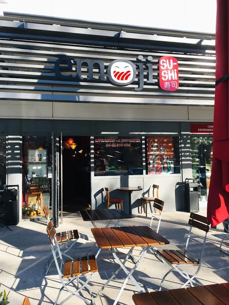 Emoji Sushi restaurant à Tholonet