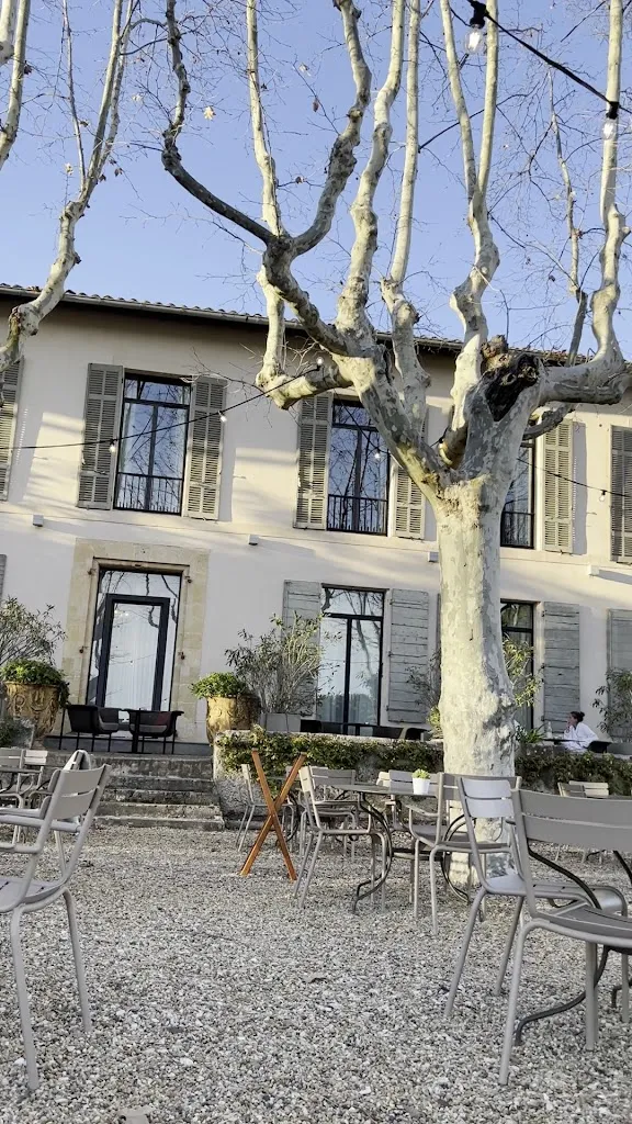 Les Lodges Sainte-Victoire Hotel & Spa restaurant in Tholonet