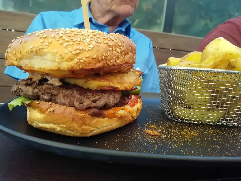 Karen Loizou_Le Paradisio_Peymeinade_review