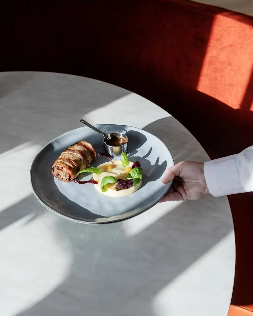 Les Beaux Mets_Marseille_slider_image_2