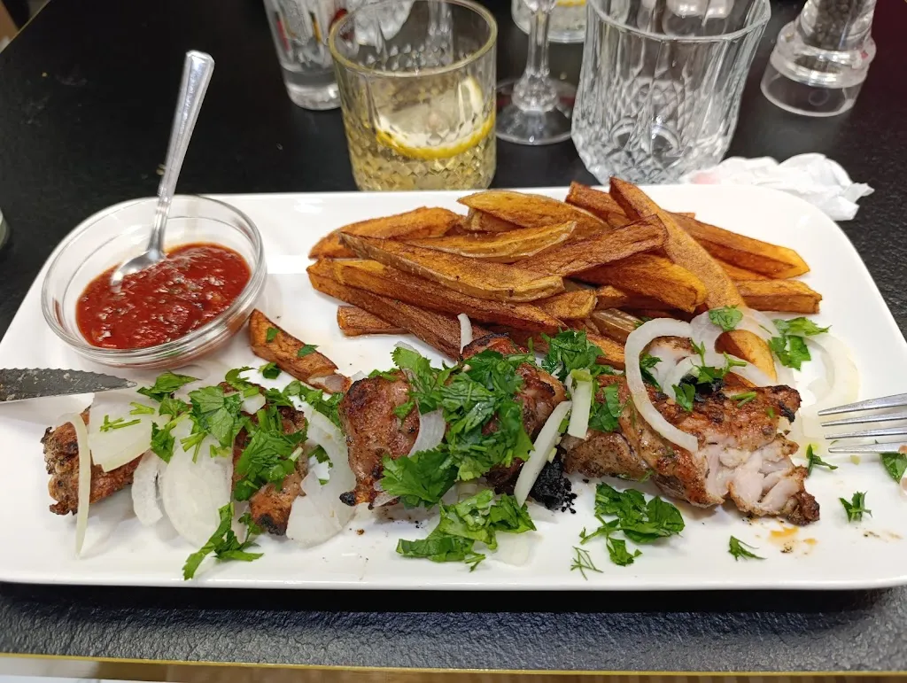 HAYASSA_Marseille_slider_image_3