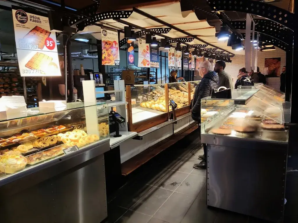 Di CHEN_Marie Blachère_BENITE_review