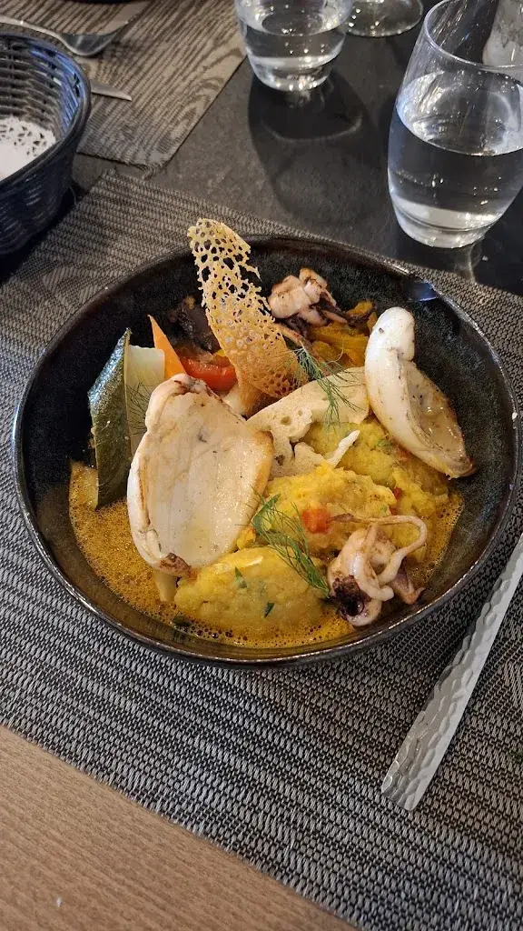 P-Ph ZONI_La Marmite du Pêcheur_Mées_review