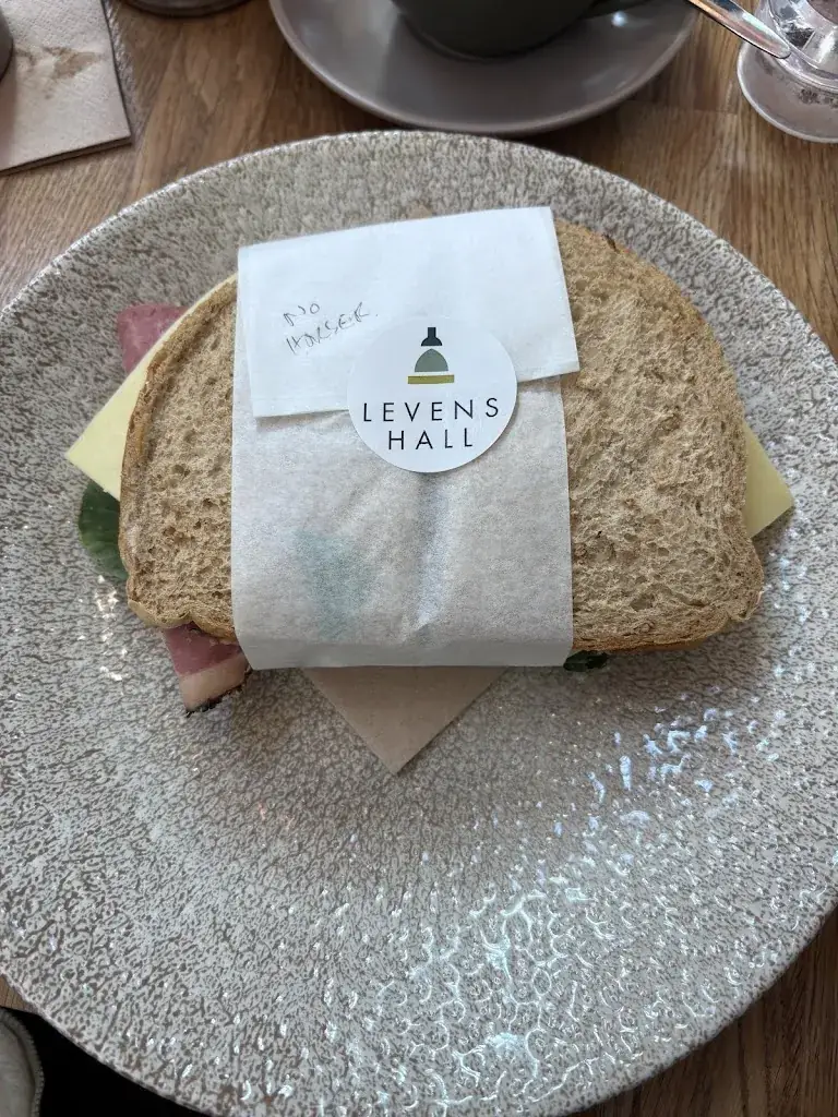 Elizabeth Thomason_Levens Kitchen_Kingdom_review