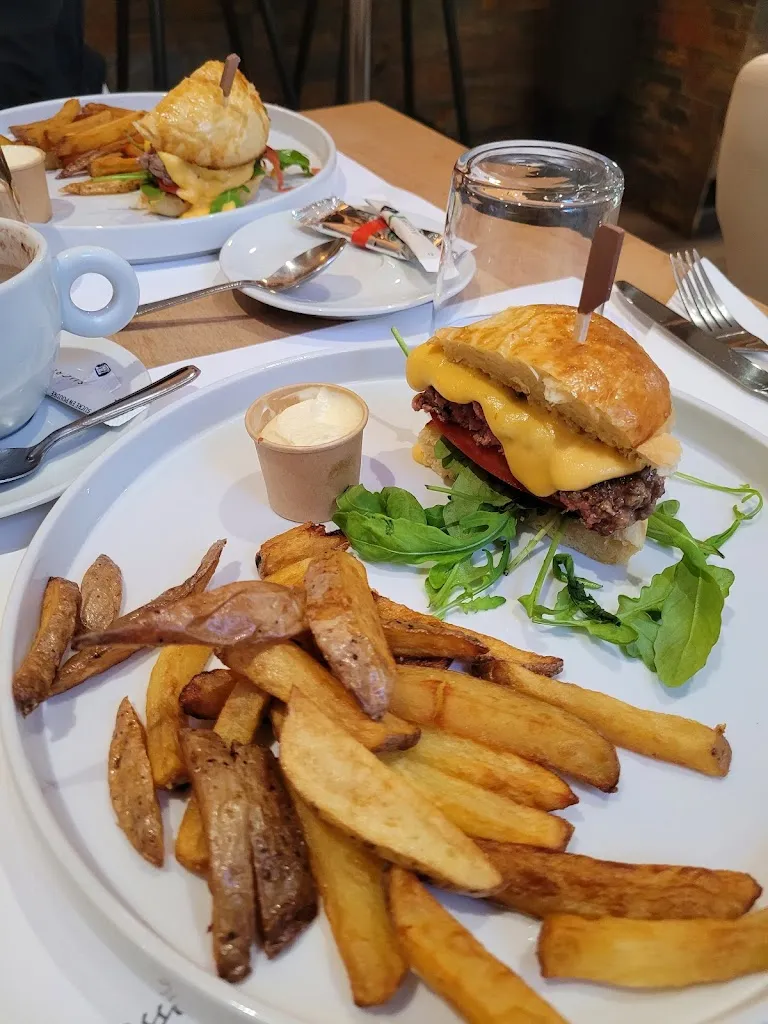 Eugenia Teng_BCBG - Bistrot Chic Bistrot Gourmand_Levens_review