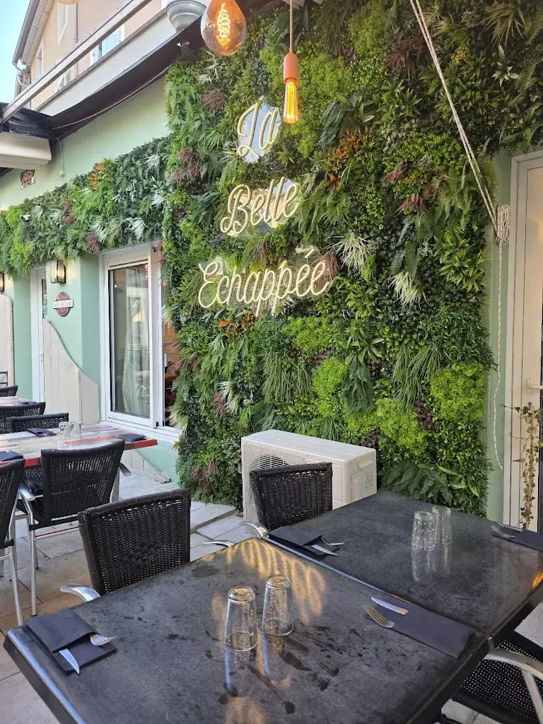 Jan Siderius_La Belle Echappée_Malaucène_review