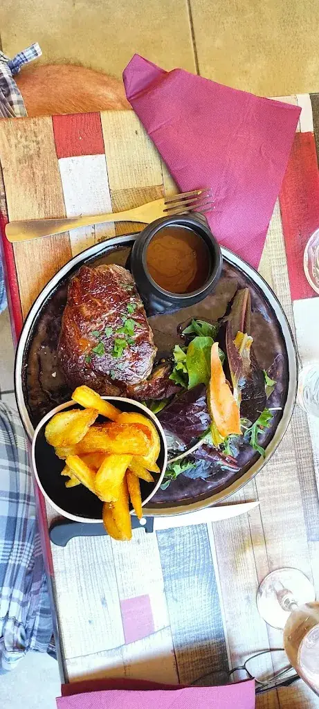 Mal Durney_La Belle Echappée_Malaucène_review