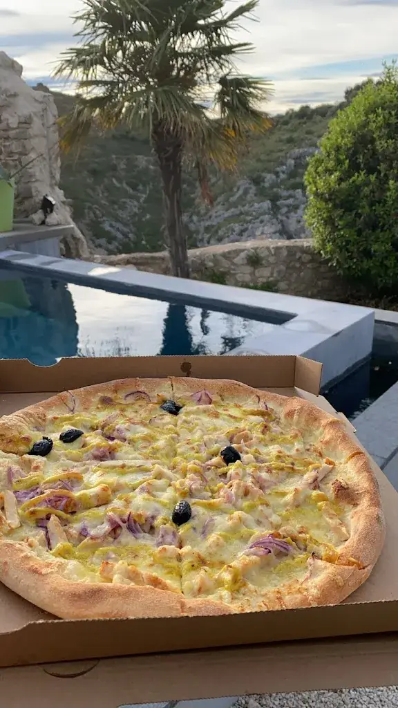 Menu_Pizza la bartavelle_Malemort-du-Comtat_image_3