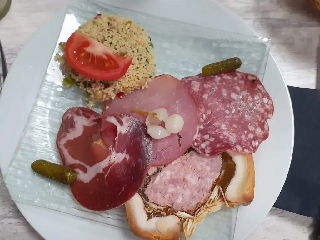 Les ballades de Messa et Flo_Restaurant Tabac Le Faitout_Pontcharra_review