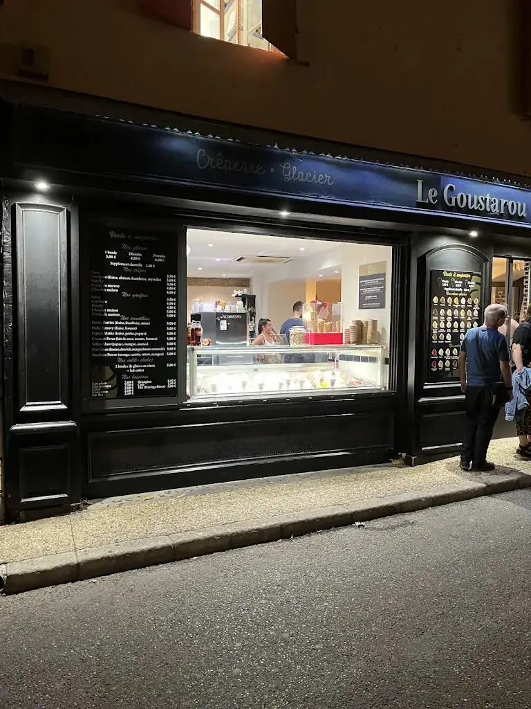 F Macro_Le Goustarou_Saint-Rémy-de-Provence_recensione