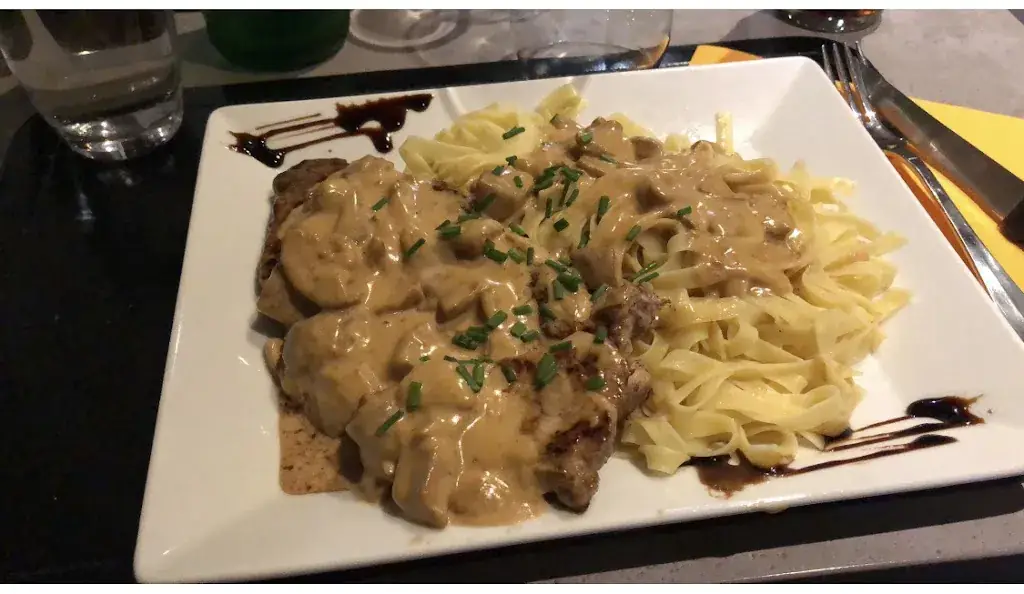 joseph jabbour_Les Terrasses de St Mitre_Marseille_review