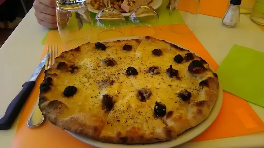 Les Terrasses de St Mitre Restaurant in Marseille