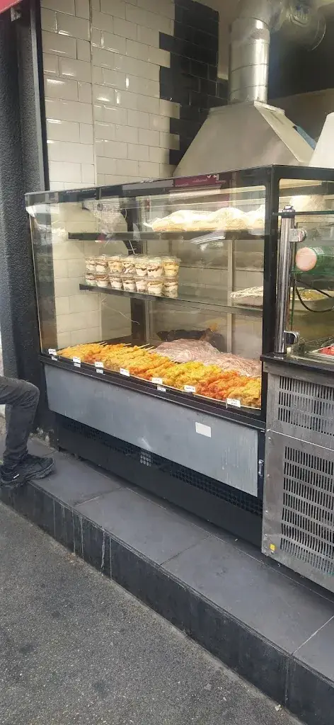 Chris Rives_La Grillade du Dôme_Marseille_review