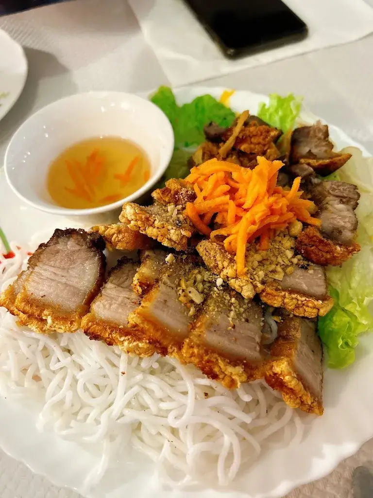 Sharon_Hong Kong 3_Marseille_review