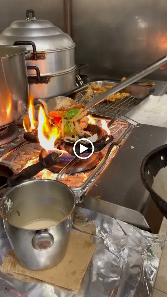 Hong Kong 3_Marseille_slider_image_2