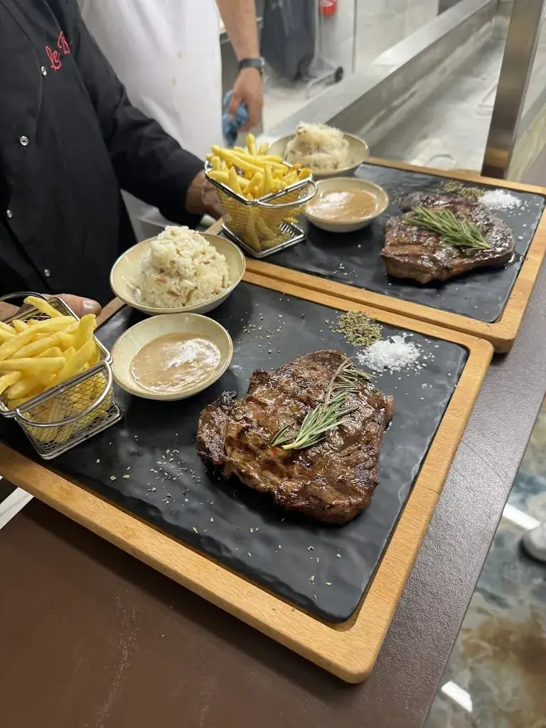 Menu_Le Baron Restaurant_Marignane_image_8