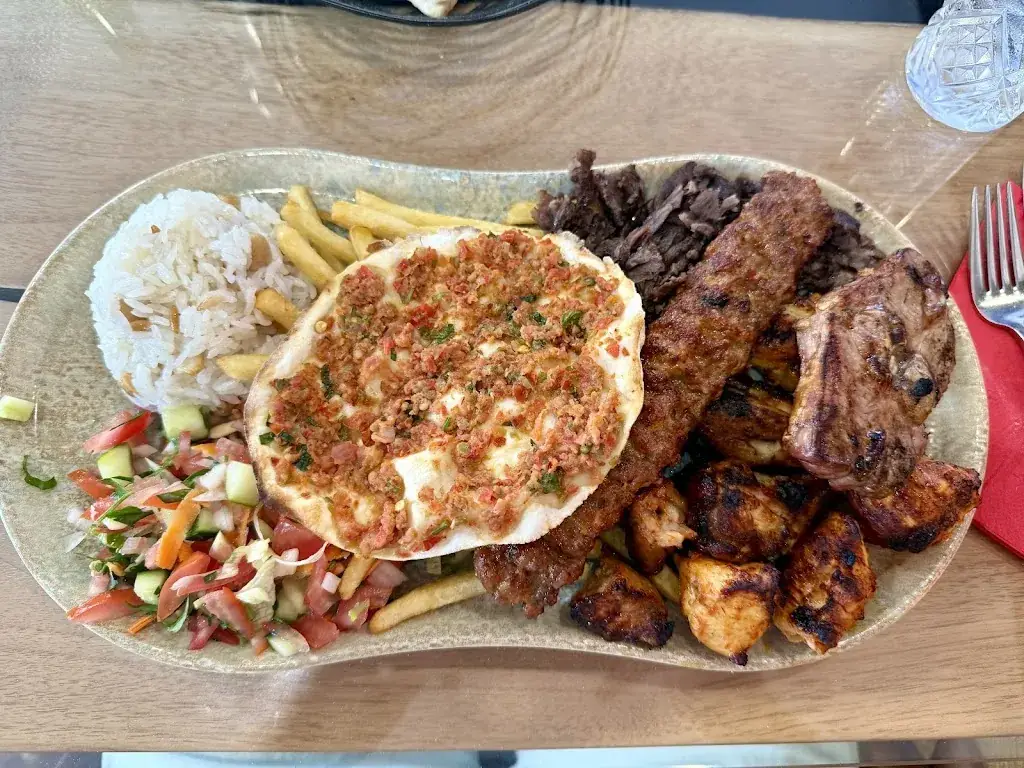 Michael L_Le Baron Restaurant_Marignane_review