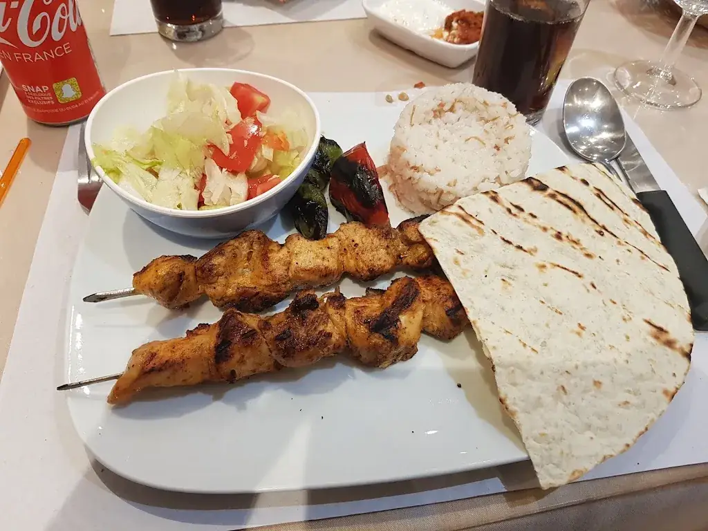 Menu_Restaurant Marignane Au p'tit Bonheur_Marignane_image_5