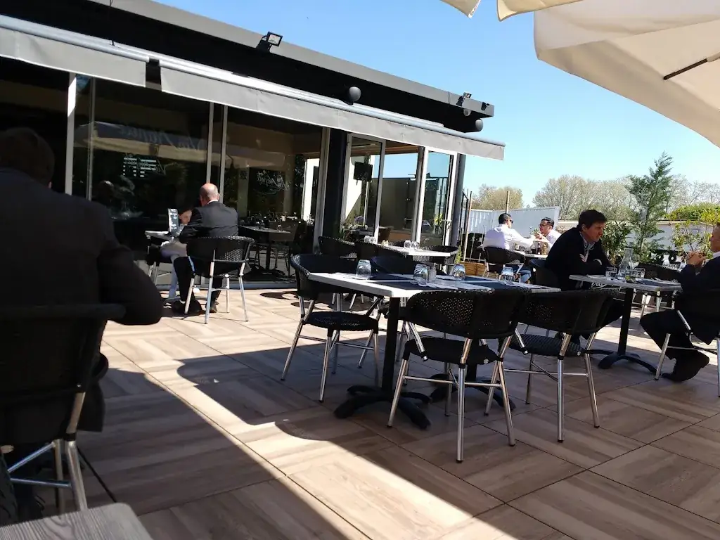 Via Napoli_Marignane_slider_image_1