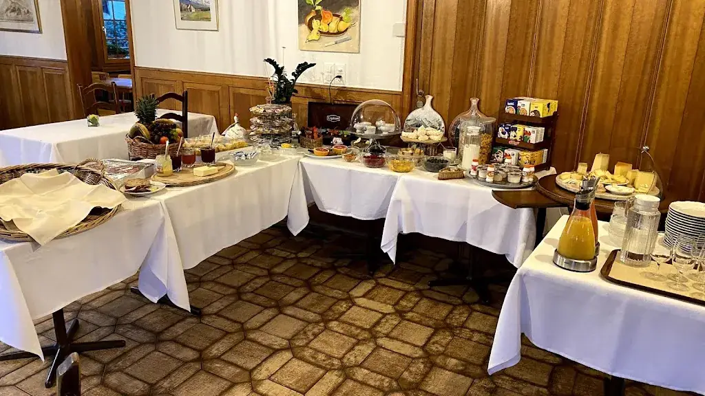 Potentiel Couple restaurante en Morlon