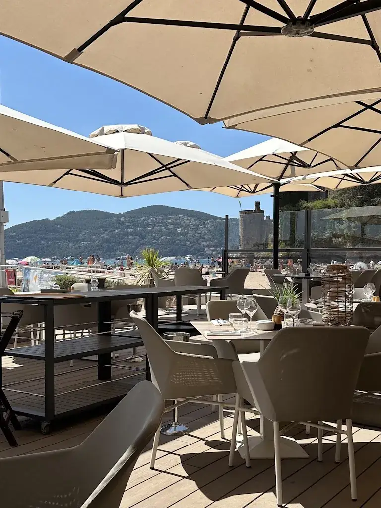 Arnaud Serie_Restaurant Le Boucanier_Mandelieu-la-Napoule_Bewertung