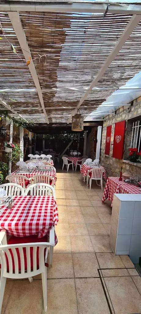 La Cigogne_Mandelieu-la-Napoule_slider_image_3