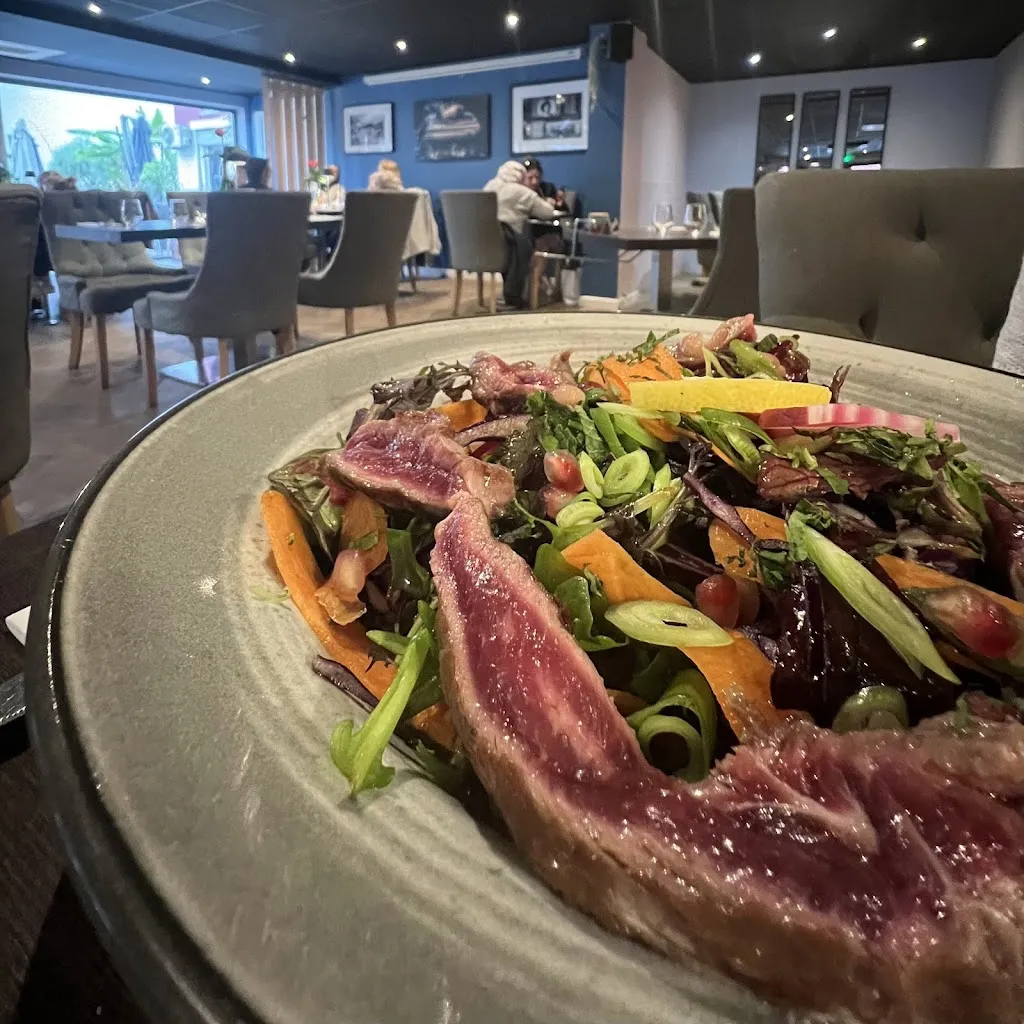 Igor Khromov (mrKIOff)_La Terrasse by Puzzle_Mandelieu-la-Napoule_avis