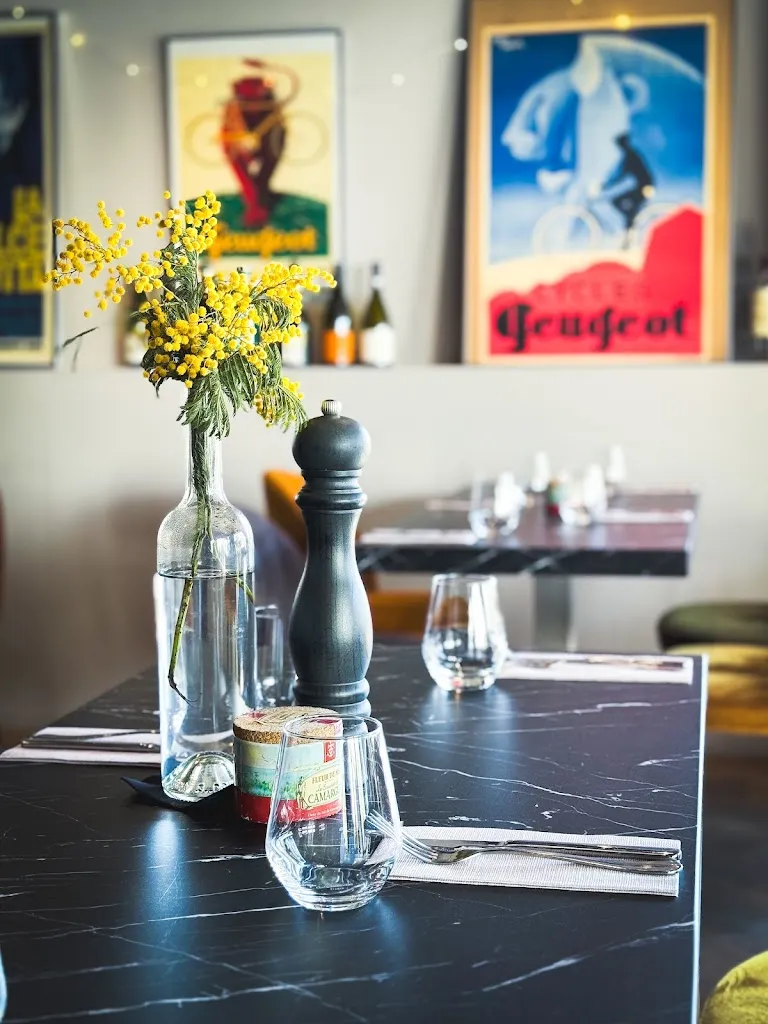 La Terrasse by Puzzle restaurant à Mandelieu-la-Napoule