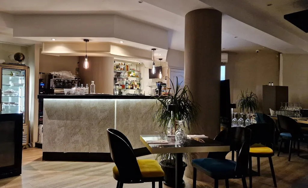 LA PERLA NERA ristorante a Mandelieu-la-Napoule