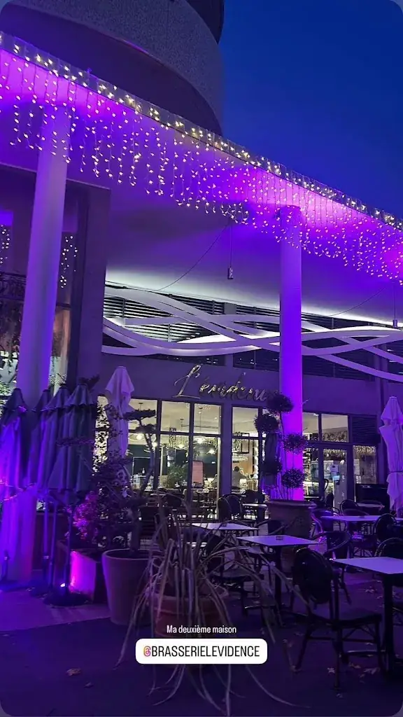 Brasserie L'évidence_Mandelieu-la-Napoule_slider_image_3