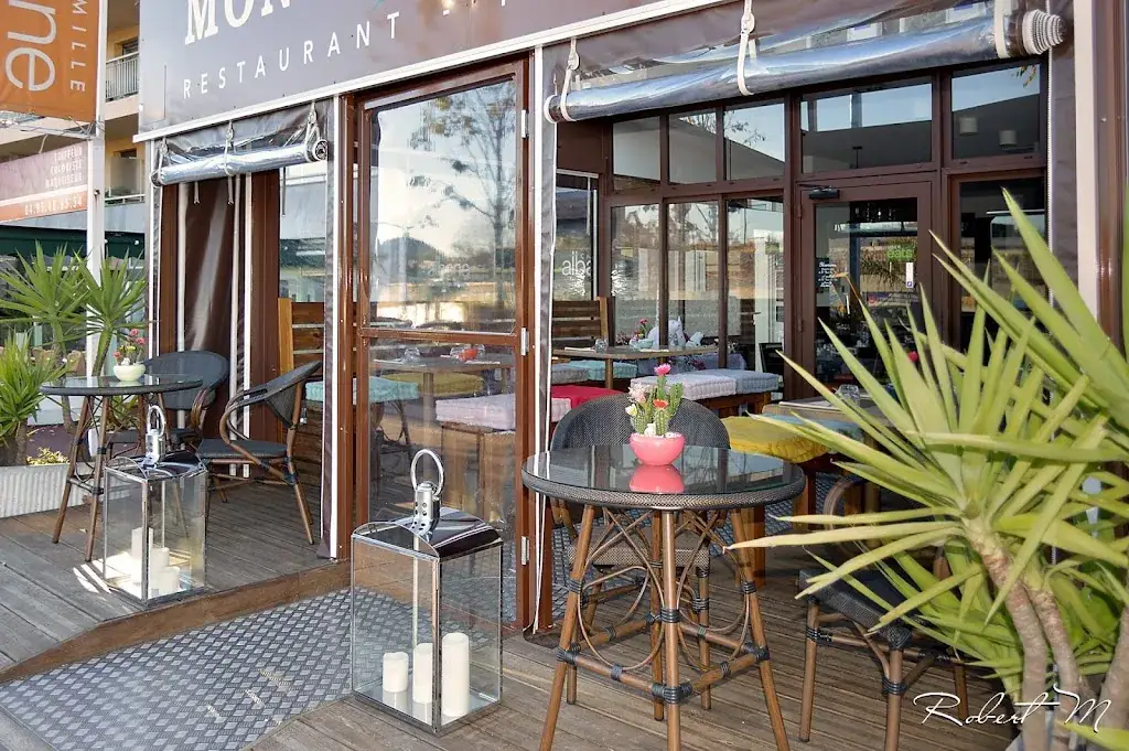 Mont Liban Mandelieu restaurant in Mandelieu-la-Napoule