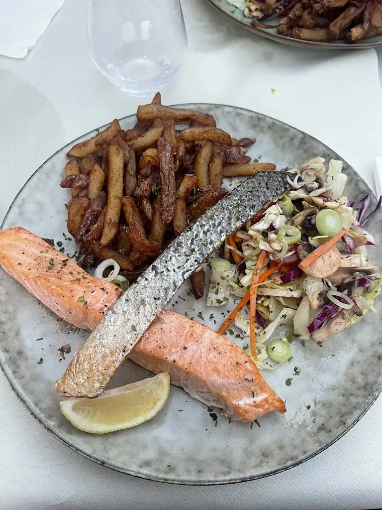 Valentine Borg _Le Sulky_Mandelieu-la-Napoule_review