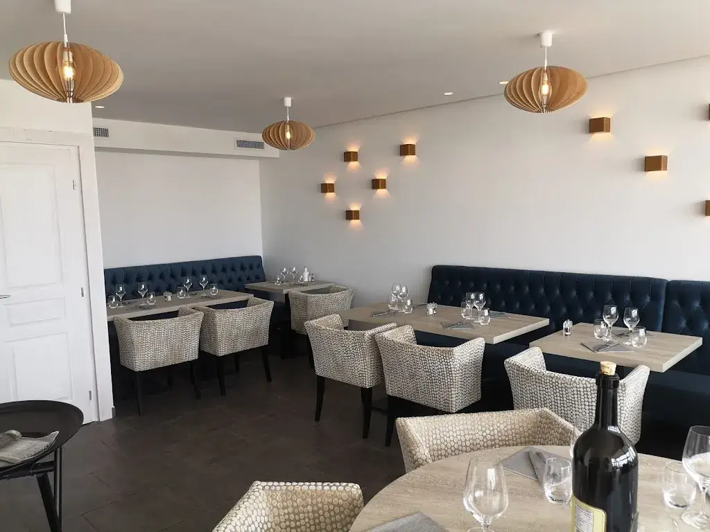 Le Bistrot 21 restaurant in Mandelieu-la-Napoule