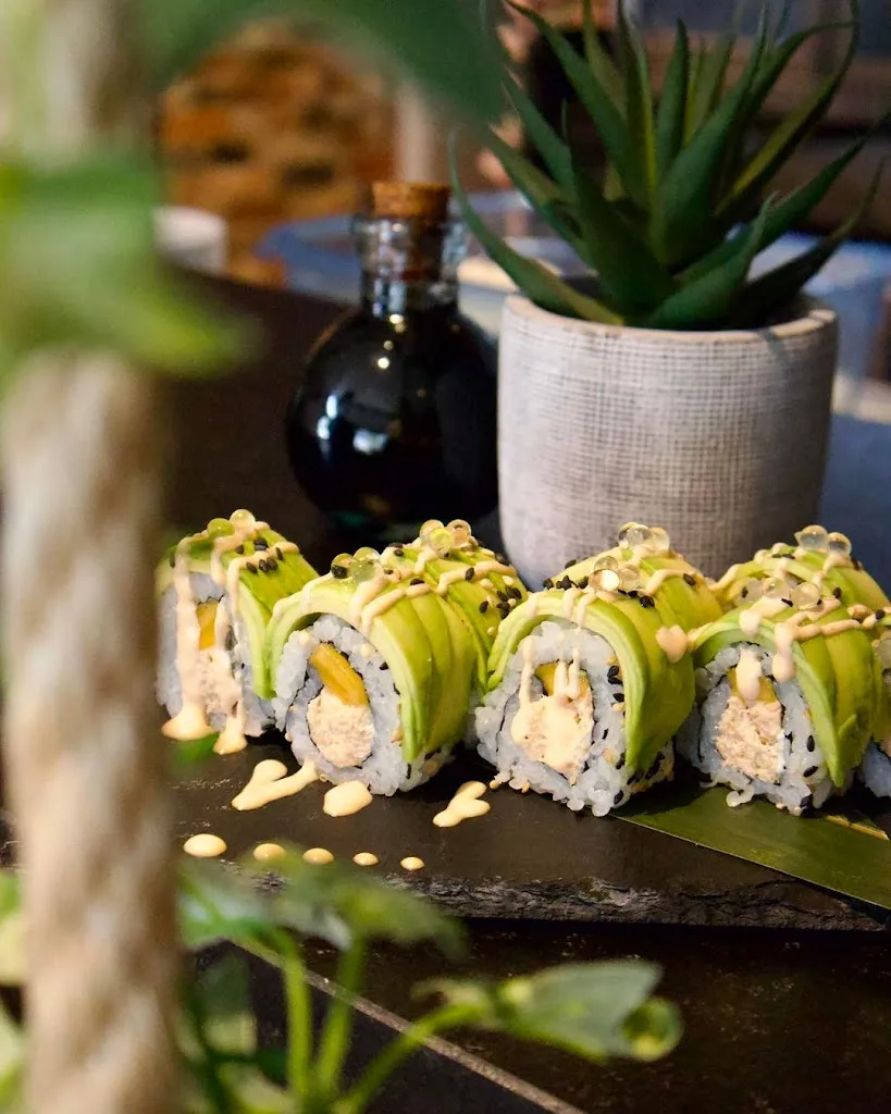 South side sushi_Mandelieu-la-Napoule_slider_image_2