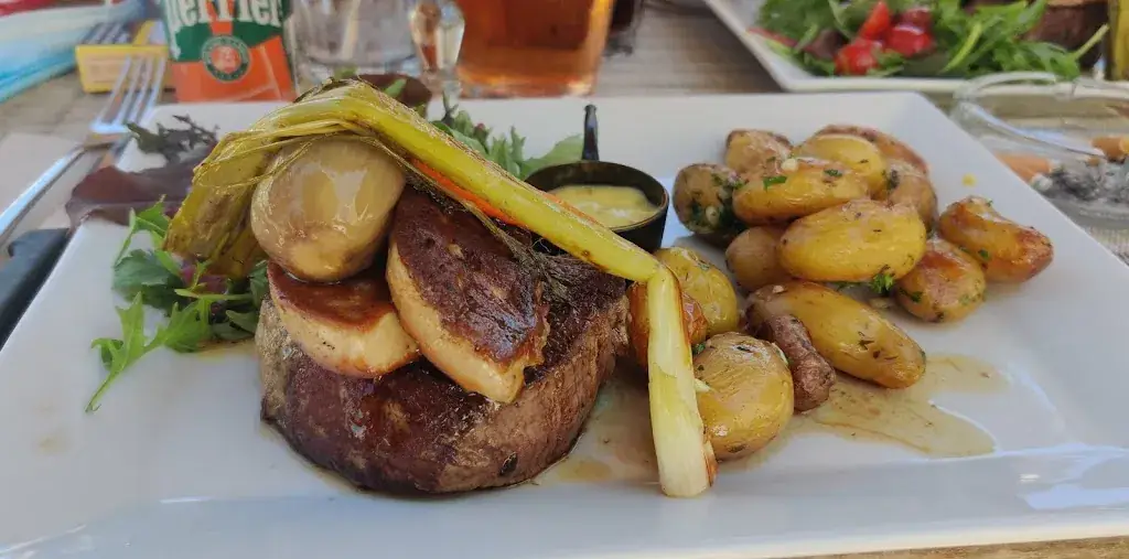 Plage des Îles - Restaurant Mandelieu-la-Napoule_Mandelieu-la-Napoule_slider_image_3