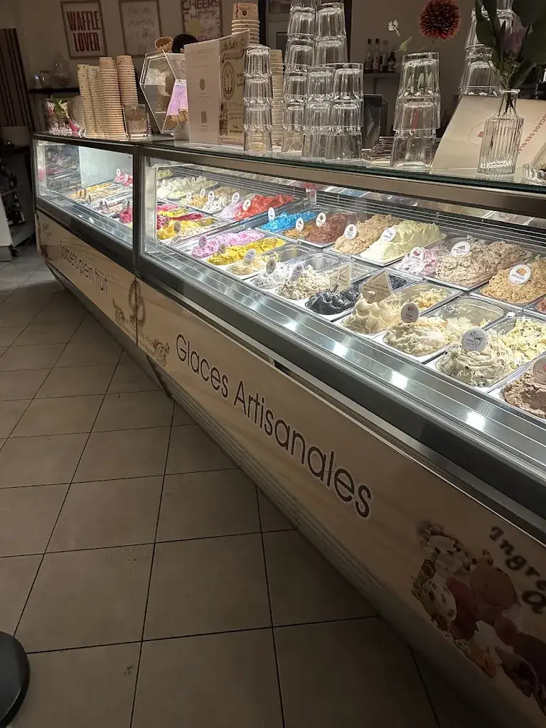 Karlan Stephenson_Cascade des Glaces_Mandelieu-la-Napoule_recensione