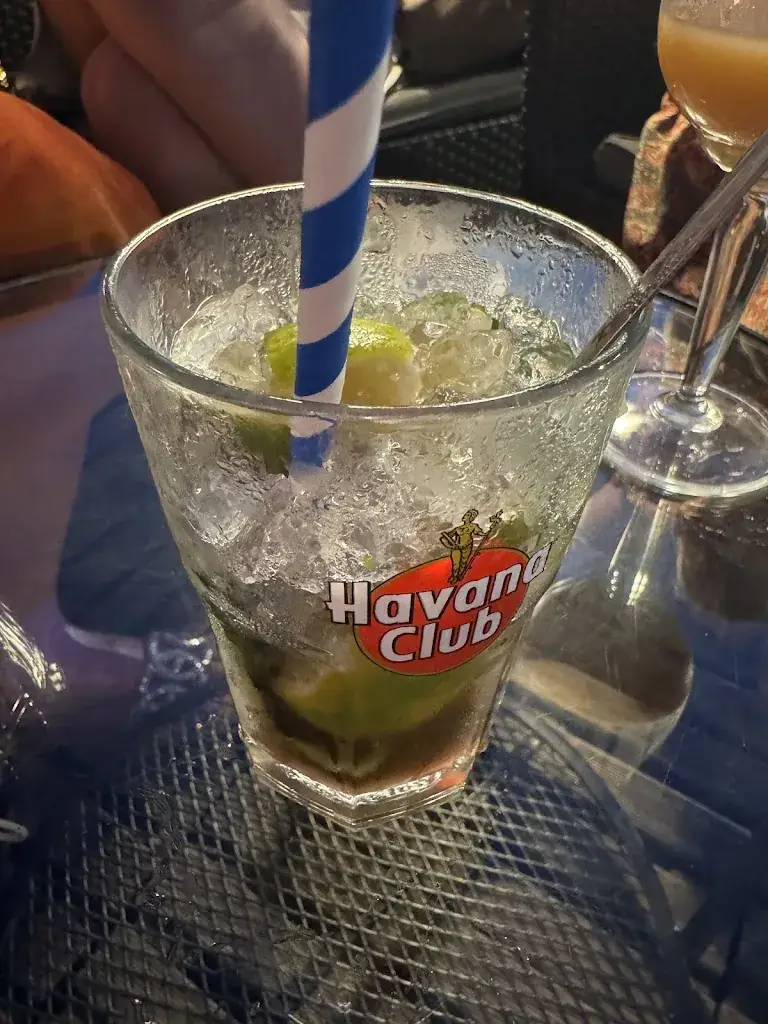 Mirva_La Voile Bleue - Restaurant Mandelieu-la-Napoule_Mandelieu-la-Napoule_review