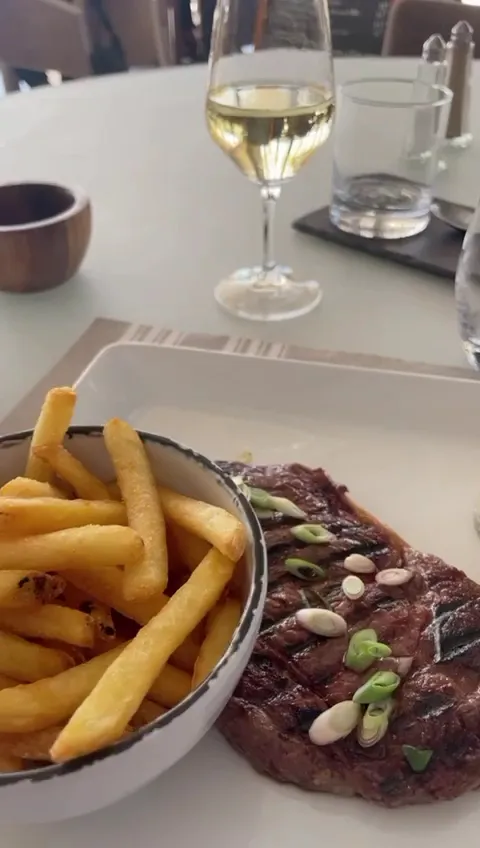 L'Arbre Jaune - Restaurant Riviera Golf de Barbossi_Mandelieu-la-Napoule_slider_image_2