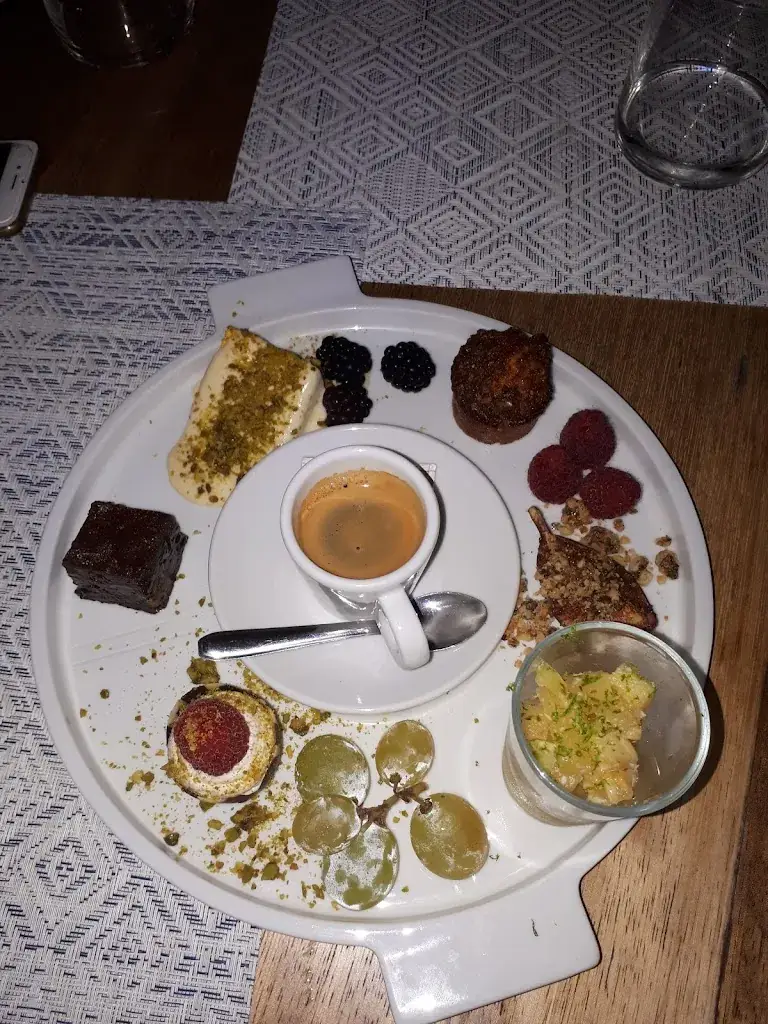 Menu_Le Lagon Mandelieu - Pool Club - Restaurant - Cocktails à Mandelieu_Mandelieu-la-Napoule_image_7