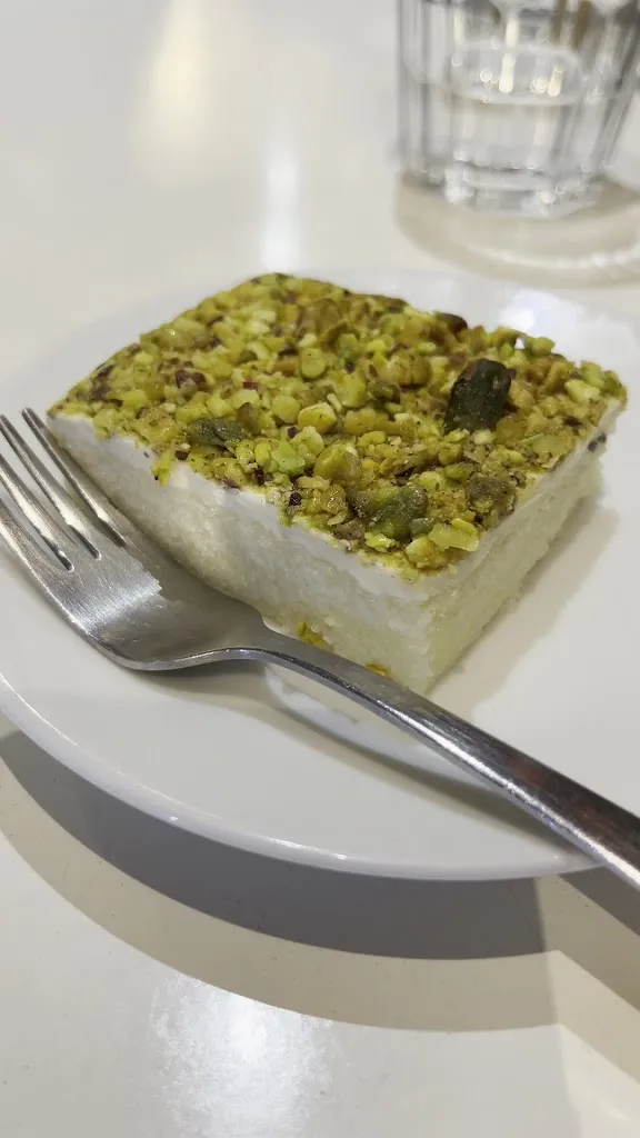 ASHOURYA_Marseille_slider_image_2