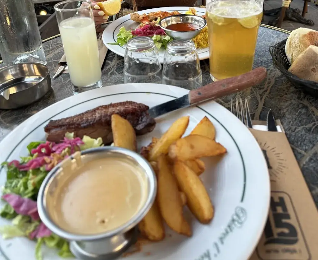 Corentin Long_Bistrot l’Horloge_Marseille_recensione