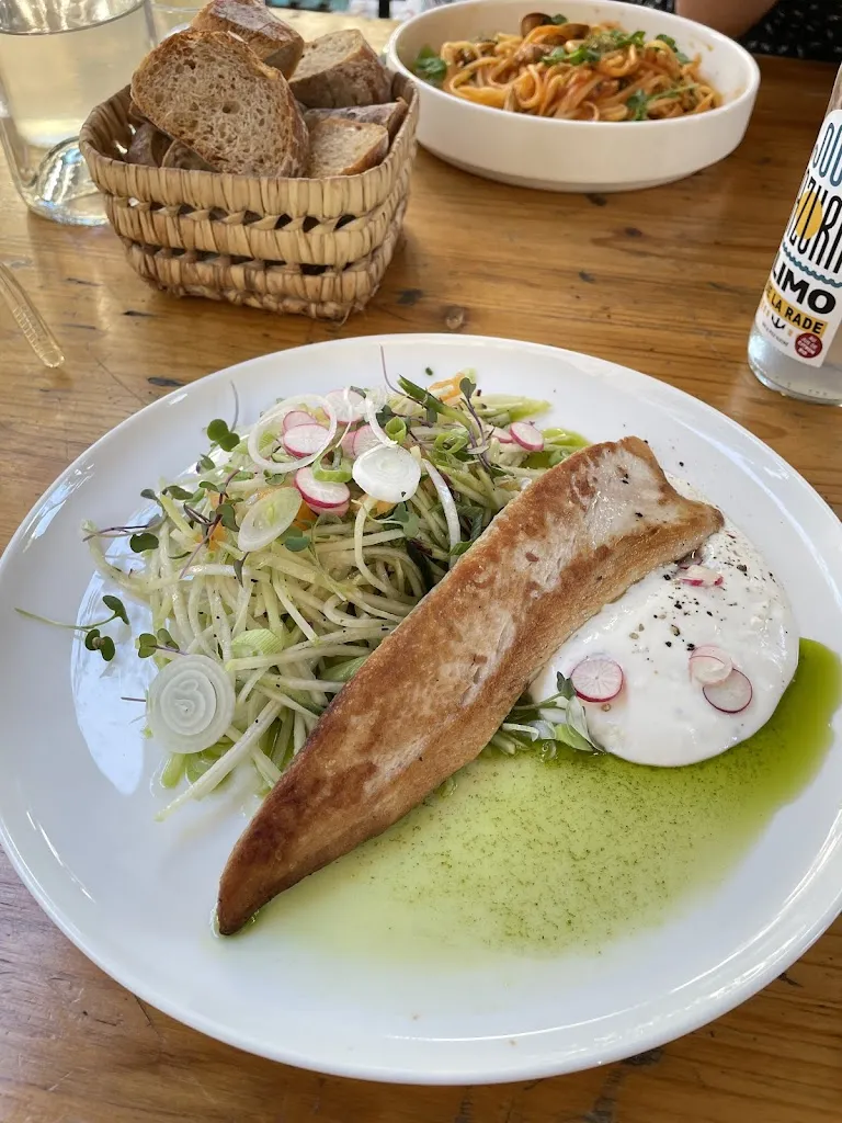 Faye Bramhall_L'ABRI | restaurant & vigneron_Marseille_review