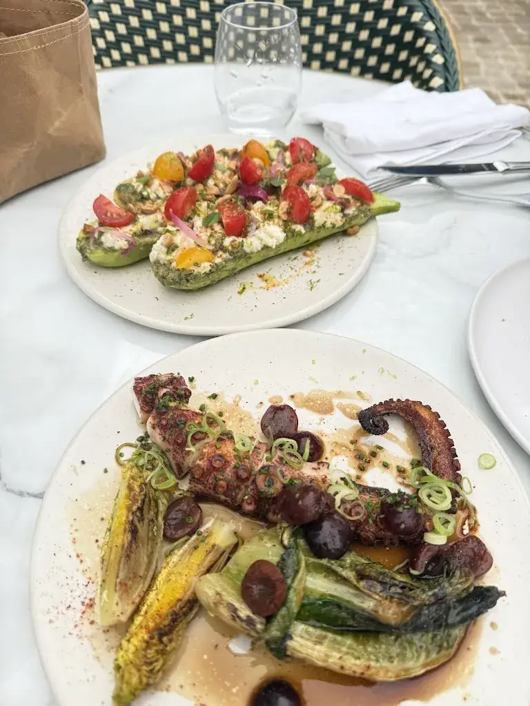 Le Coude à Coude Marseille_Marseille_slider_image_2