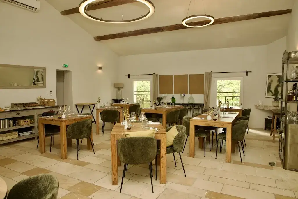 Maison Aréni_Mazan_slider_image_1