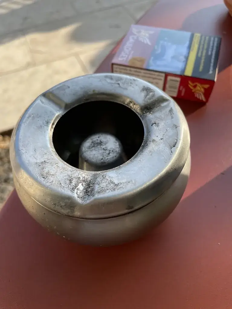 Oliver Koch_La Cour du Château_Mazan_review